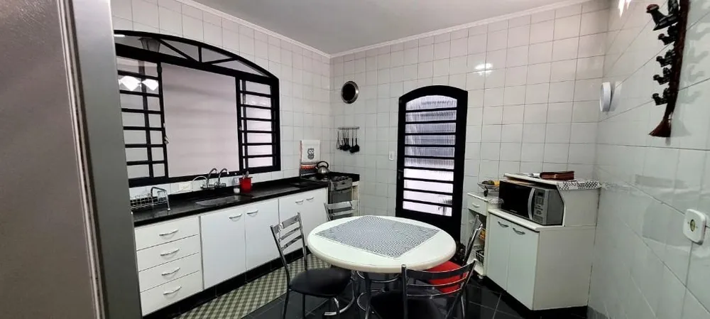 Sobrado, 3 quartos, 185 m² - Foto 4