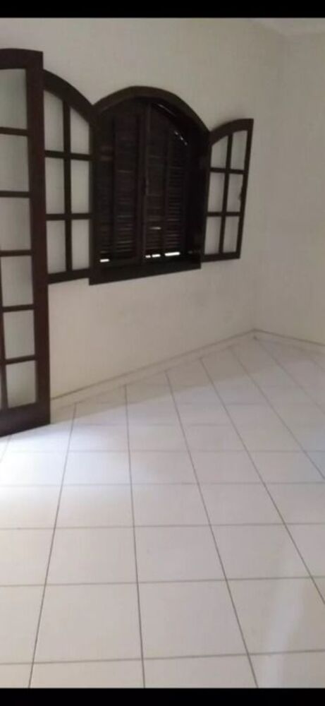 Casa, 3 quartos, 180 m² - Foto 2