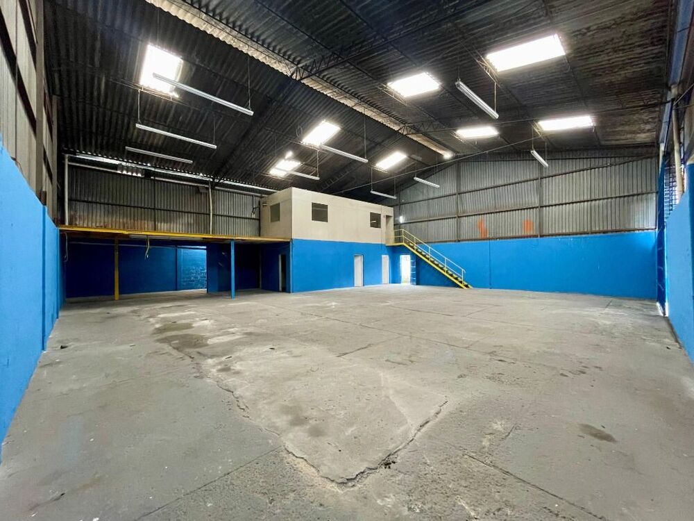 Depósito-Galpão, 370 m² - Foto 2