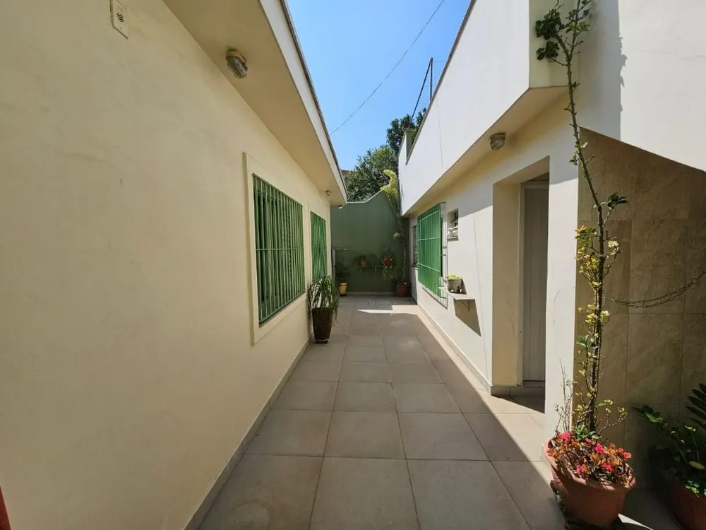 Casa, 4 quartos, 240 m² - Foto 12