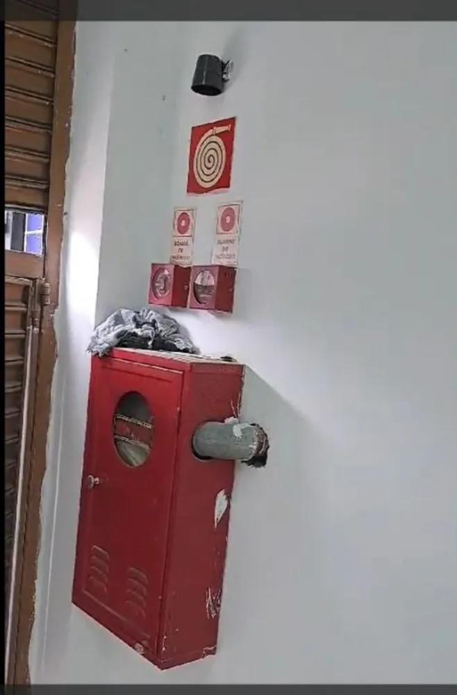 Loja-Salão, 200 m² - Foto 2