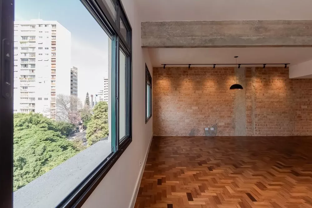 Apartamento à venda com 3 quartos, 212m² - Foto 1