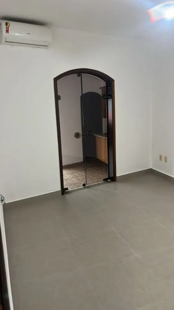 Sobrado, 2 quartos, 180 m² - Foto 1