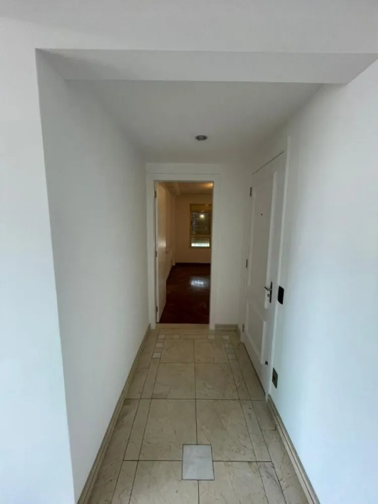 Apartamento, 3 quartos, 180 m² - Foto 2