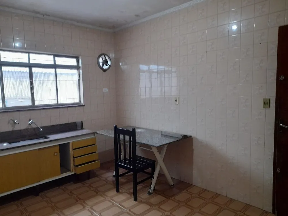 Casa, 3 quartos, 220 m² - Foto 3