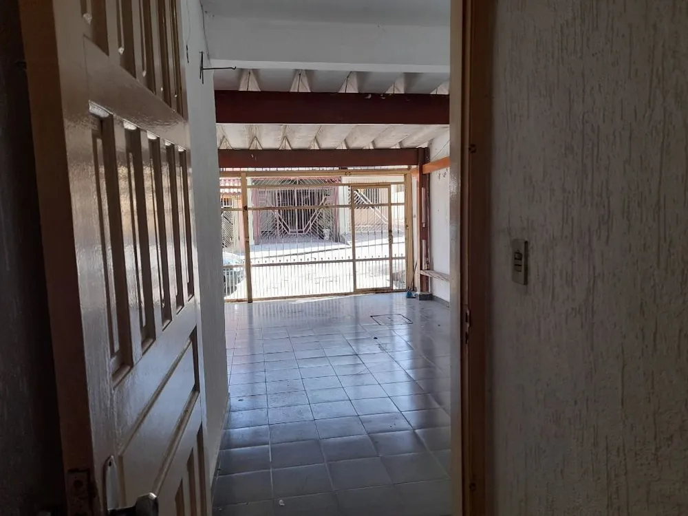 Casa, 3 quartos, 220 m² - Foto 2