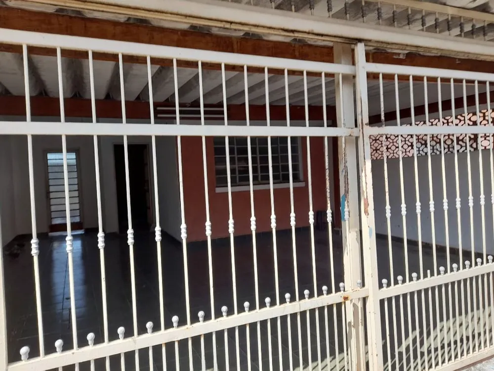 Casa, 3 quartos, 220 m² - Foto 1
