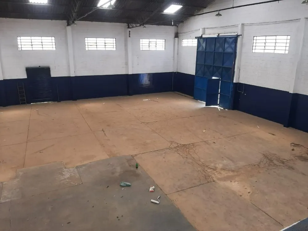 Depósito-Galpão, 686 m² - Foto 2