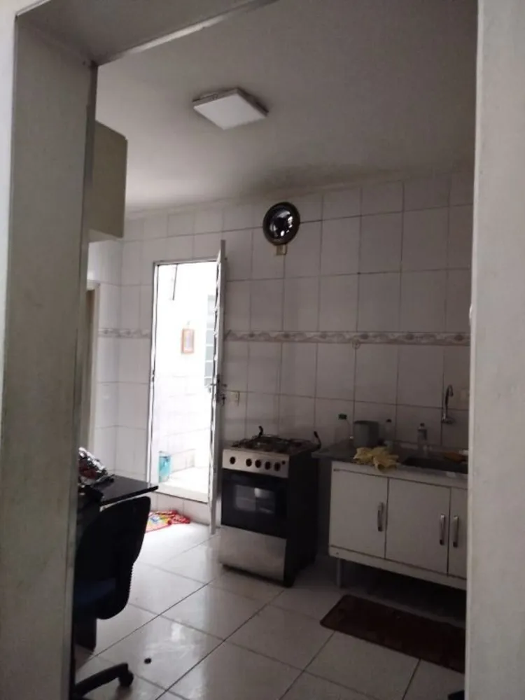 Sobrado, 2 quartos, 240 m² - Foto 1