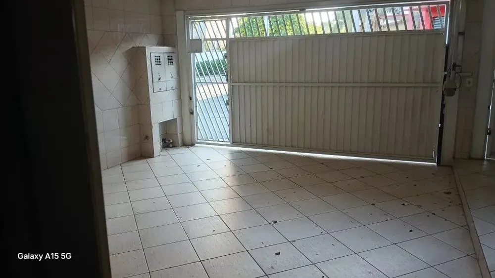 Casa, 4 quartos, 225 m² - Foto 2