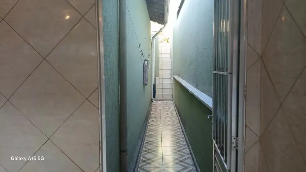 Casa, 4 quartos, 225 m² - Foto 9
