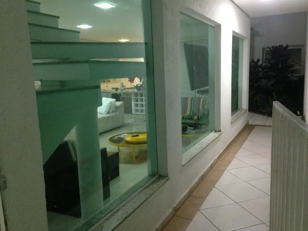 Casa, 3 quartos, 250 m² - Foto 4