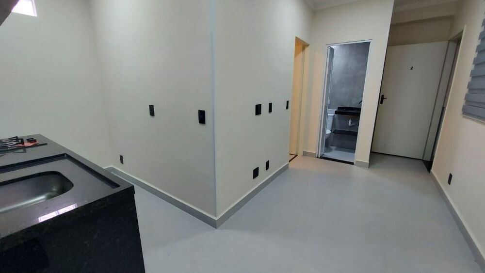 Apartamento para alugar com 1 quarto, 27m² - Foto 1