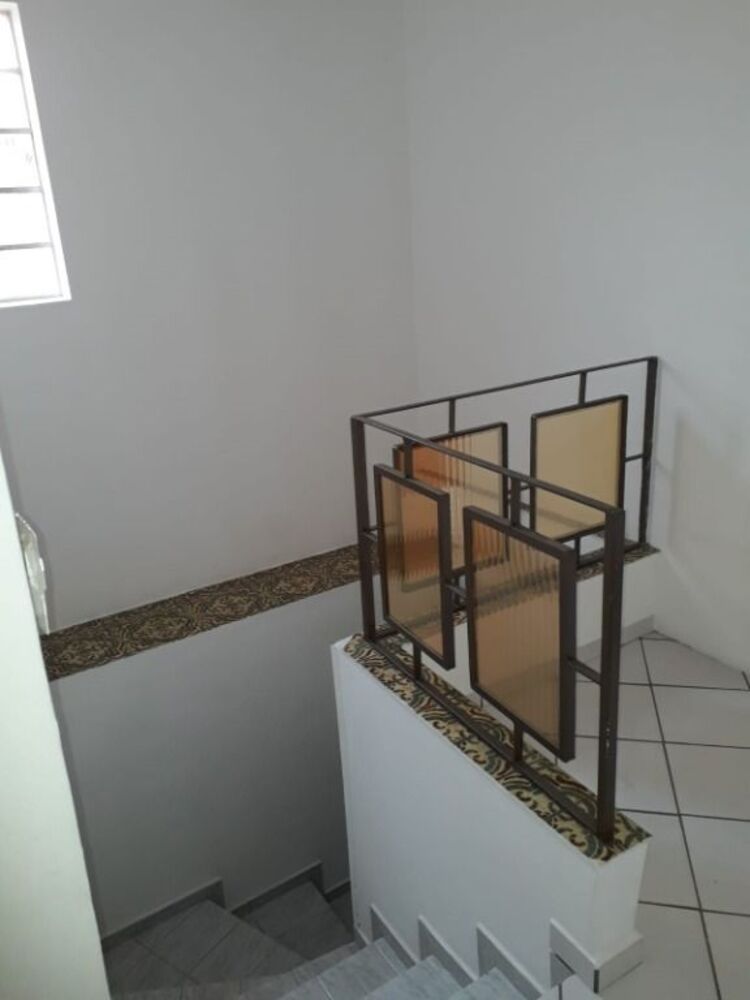 Casa à venda com 2 quartos, 120m² - Foto 4