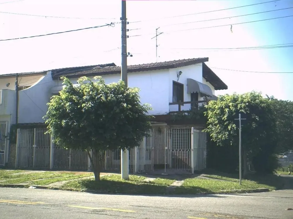 Casa, 7 quartos, 290 m² - Foto 2
