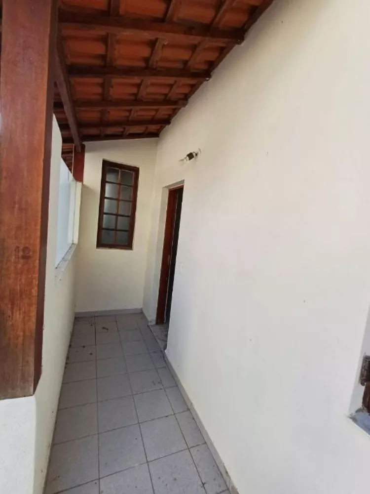 Sobrado para alugar com 2 quartos, 70m² - Foto 1