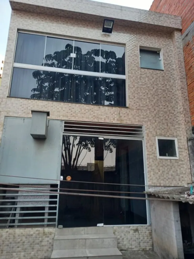 Sobrado, 3 quartos, 202 m² - Foto 1