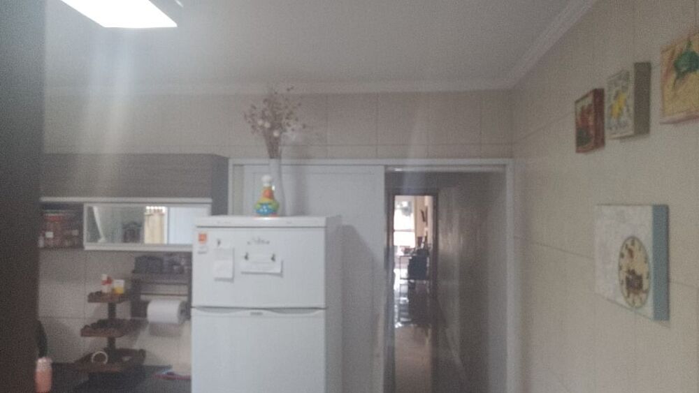 Sobrado à venda com 3 quartos, 202m² - Foto 3