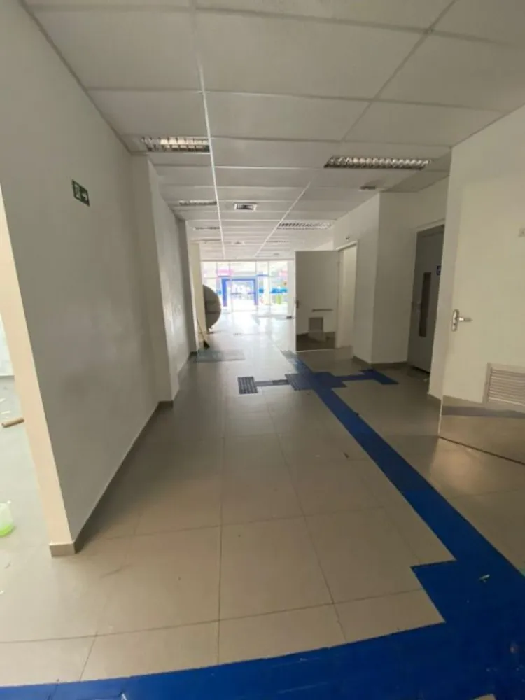 Loja-Salão, 580 m² - Foto 1