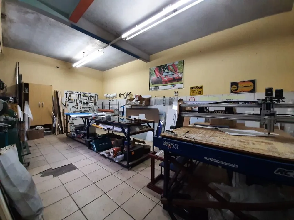 Sobrado, 3 quartos, 418 m² - Foto 1