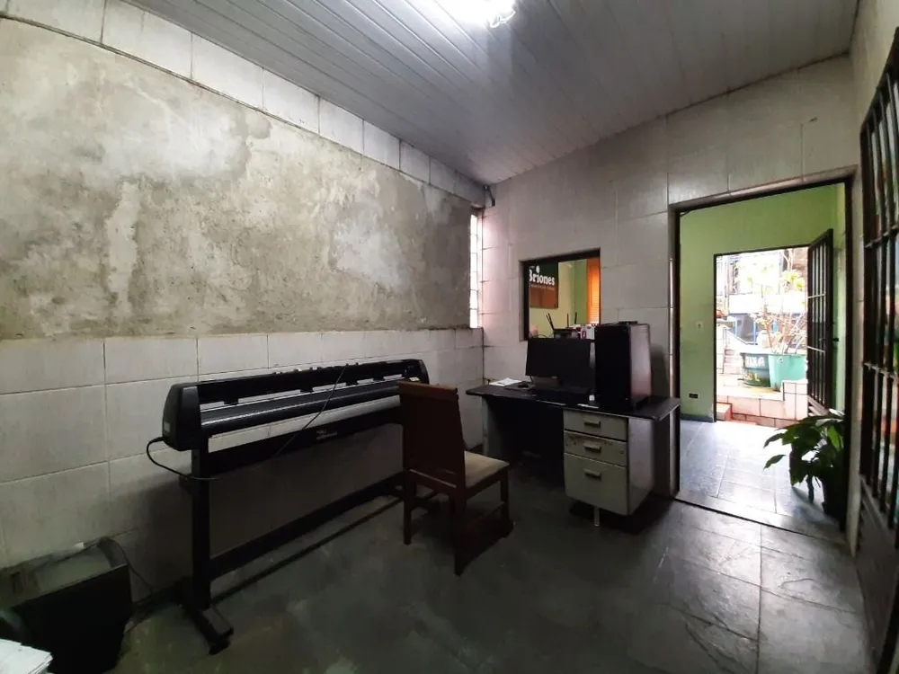 Sobrado, 3 quartos, 418 m² - Foto 2