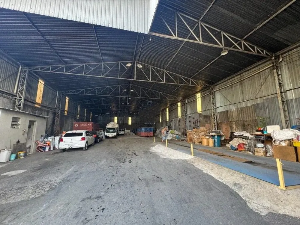 Depósito-Galpão, 894 m² - Foto 1