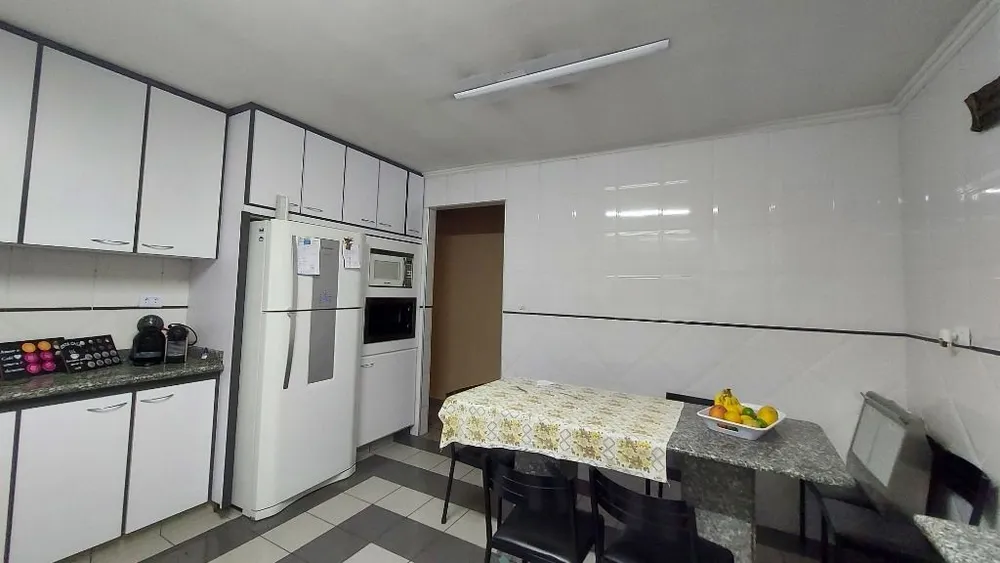 Sobrado, 3 quartos, 340 m² - Foto 1