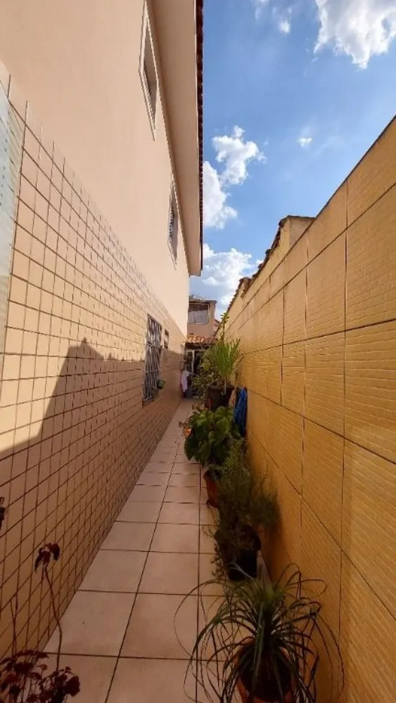 Sobrado, 3 quartos, 197 m² - Foto 2