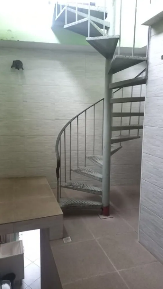 Casa, 4 quartos, 160 m² - Foto 1
