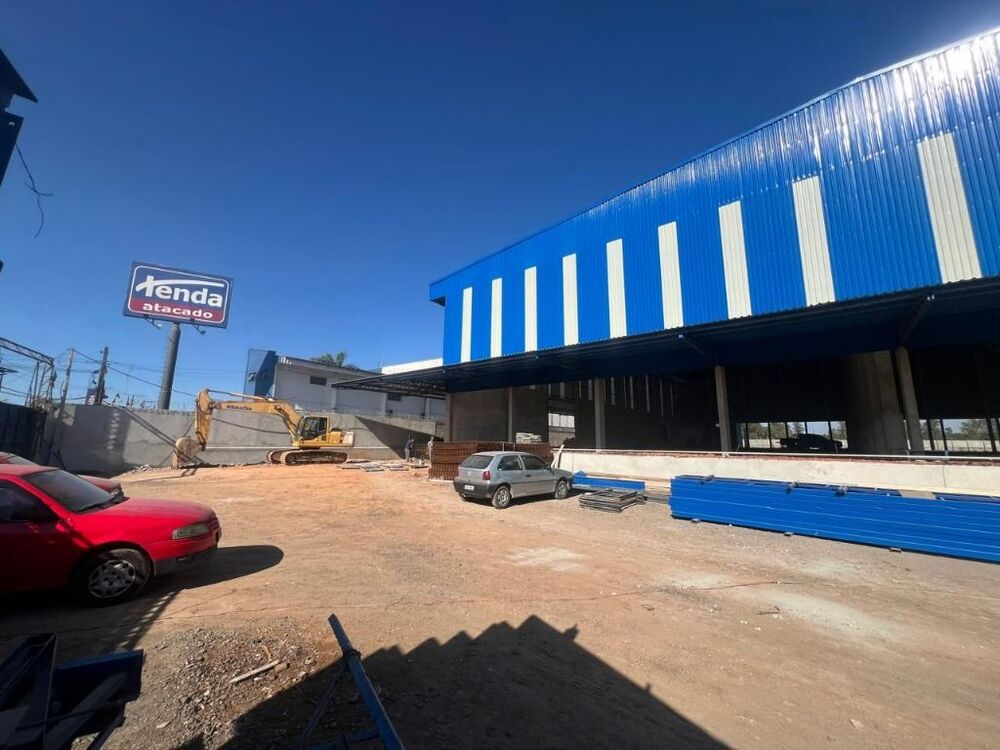 Depósito-Galpão-Armazém para alugar, 6000m² - Foto 1