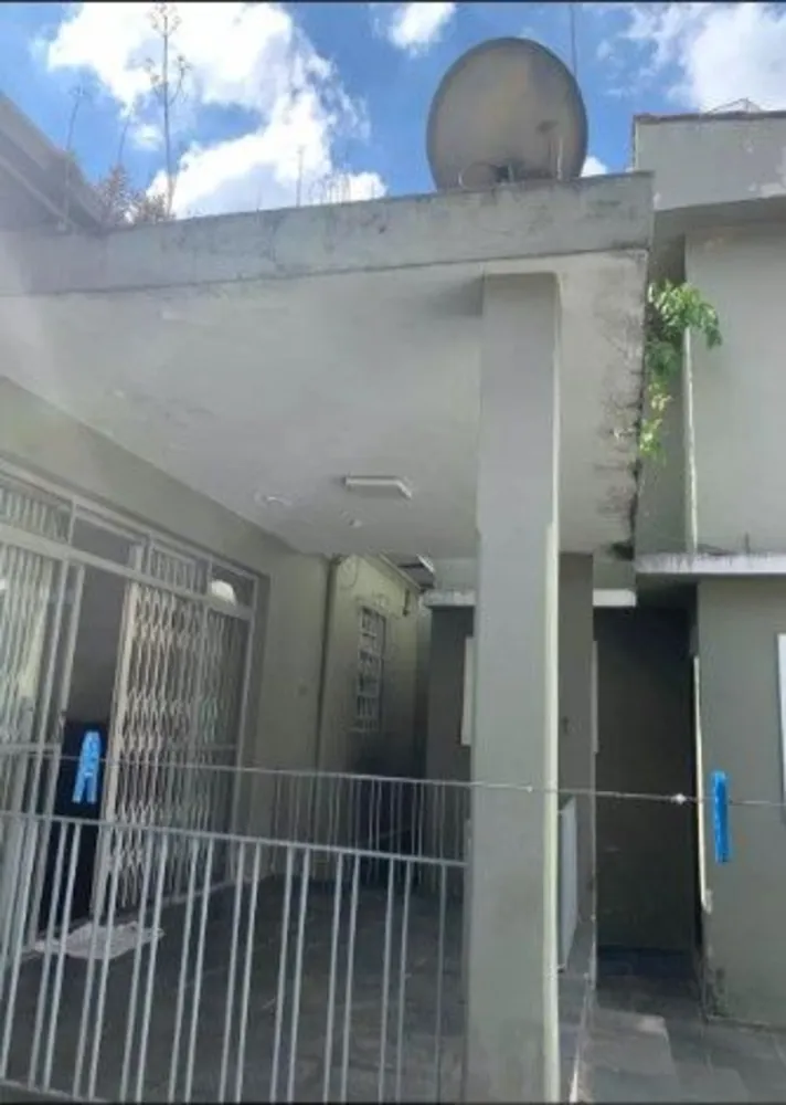 Casa, 3 quartos, 230 m² - Foto 2