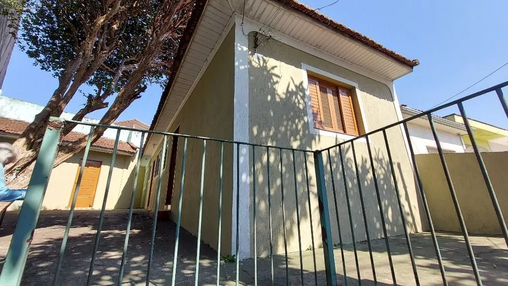 Casa à venda com 2 quartos, 69m² - Foto 2