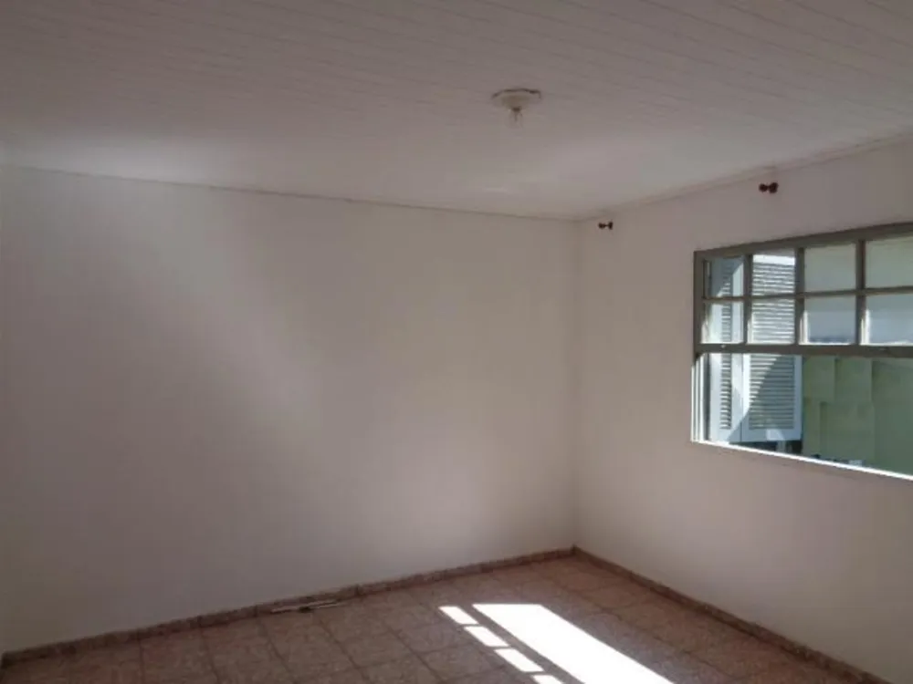 Casa, 2 quartos, 215 m² - Foto 1