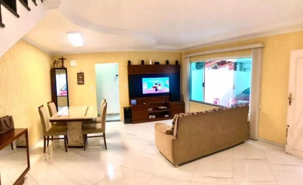 Sobrado à venda com 4 quartos, 128m² - Foto 3