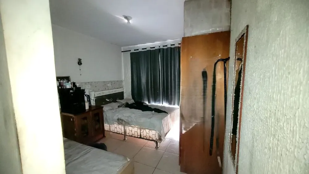 Sobrado, 8 quartos, 200 m² - Foto 2