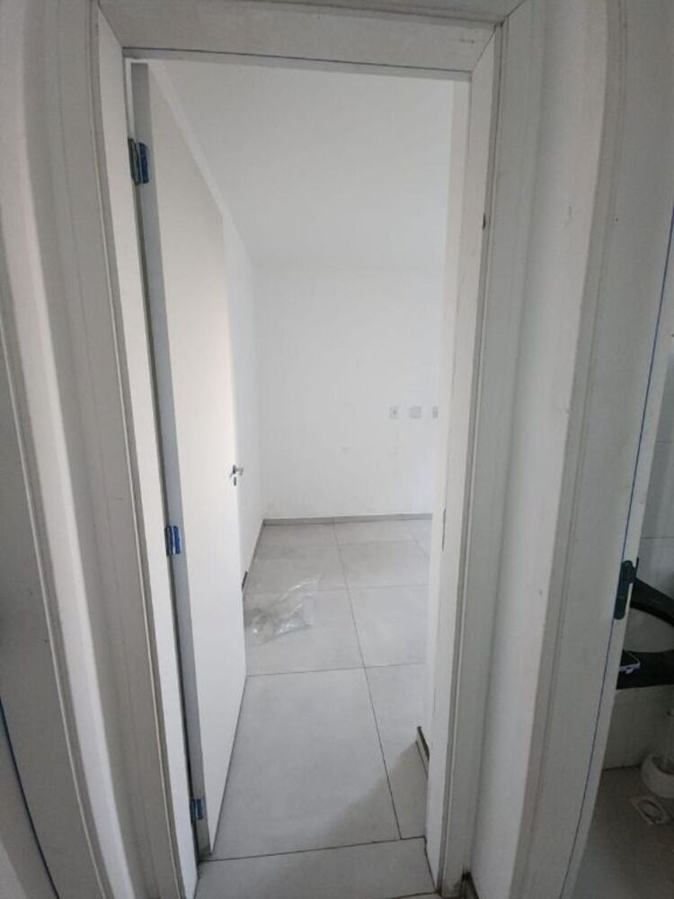Apartamento à venda com 2 quartos, 46m² - Foto 11