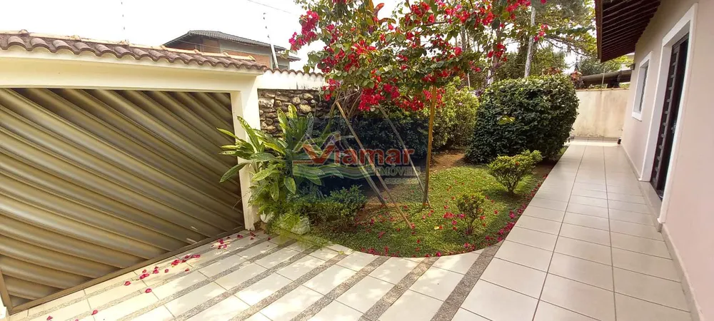 Casa, 4 quartos, 213 m² - Foto 1