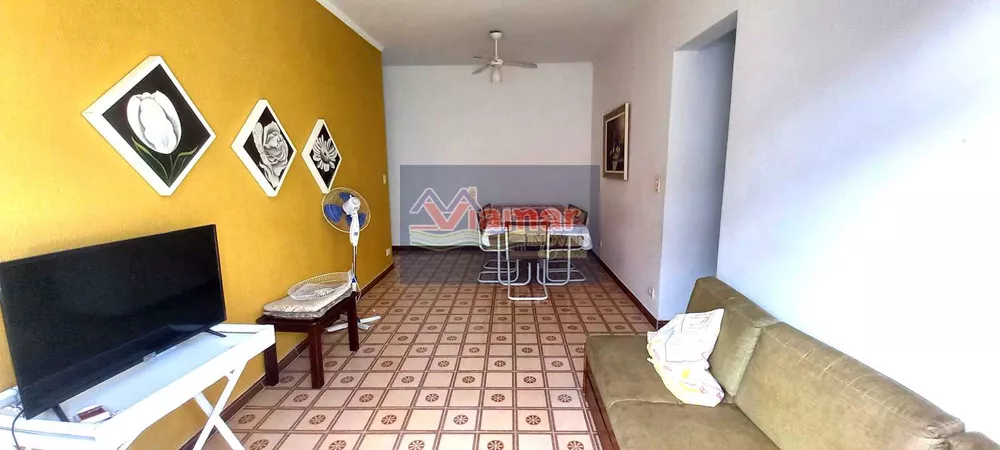 Apartamento à venda com 2 quartos, 70m² - Foto 3