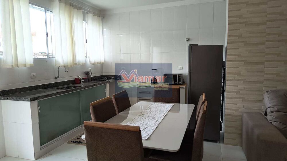Casa para alugar com 2 quartos, 70m² - Foto 2