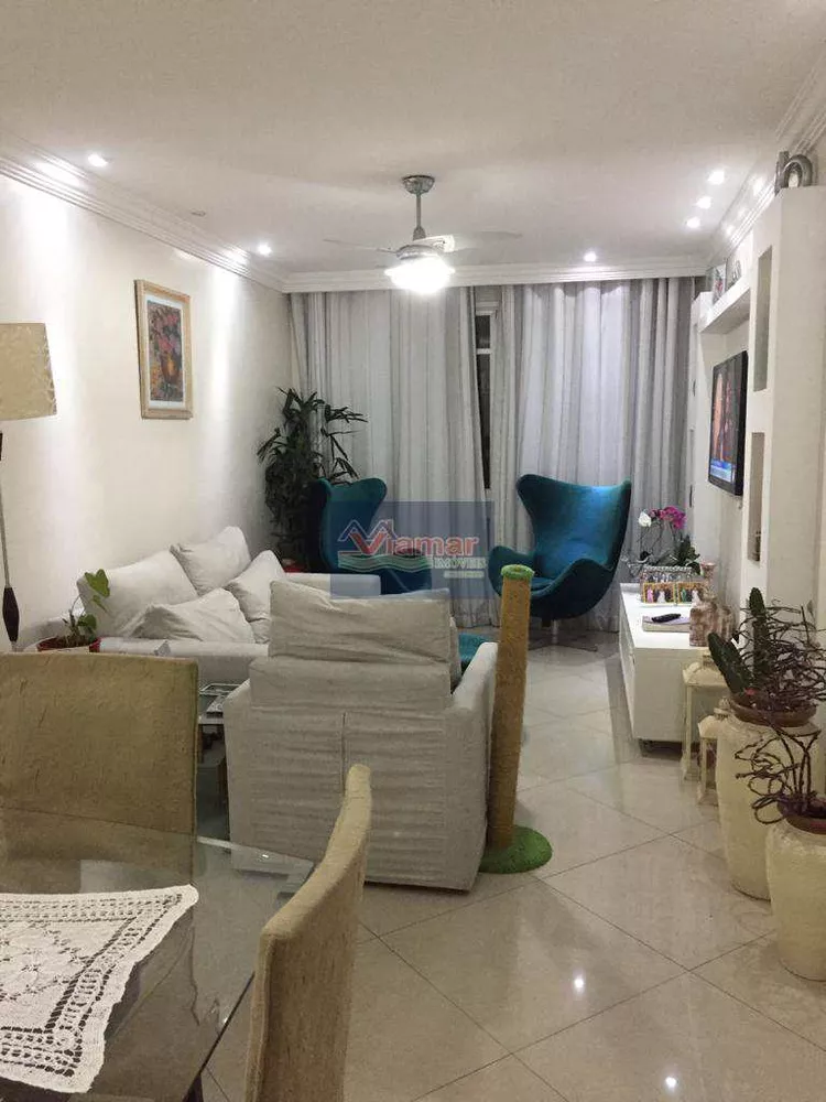 Apartamento à venda com 3 quartos, 110m² - Foto 1