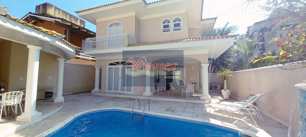 Casa, 3 quartos, 300 m² - Foto 1