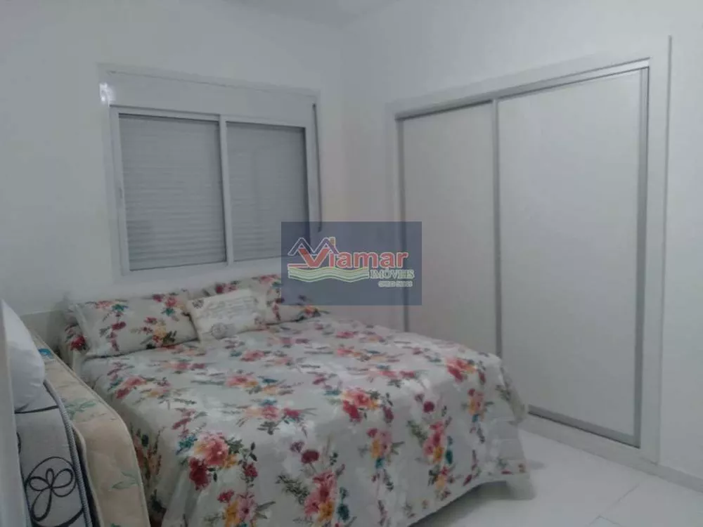 Apartamento à venda com 3 quartos, 158m² - Foto 17