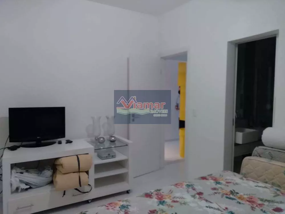 Apartamento à venda com 3 quartos, 158m² - Foto 18