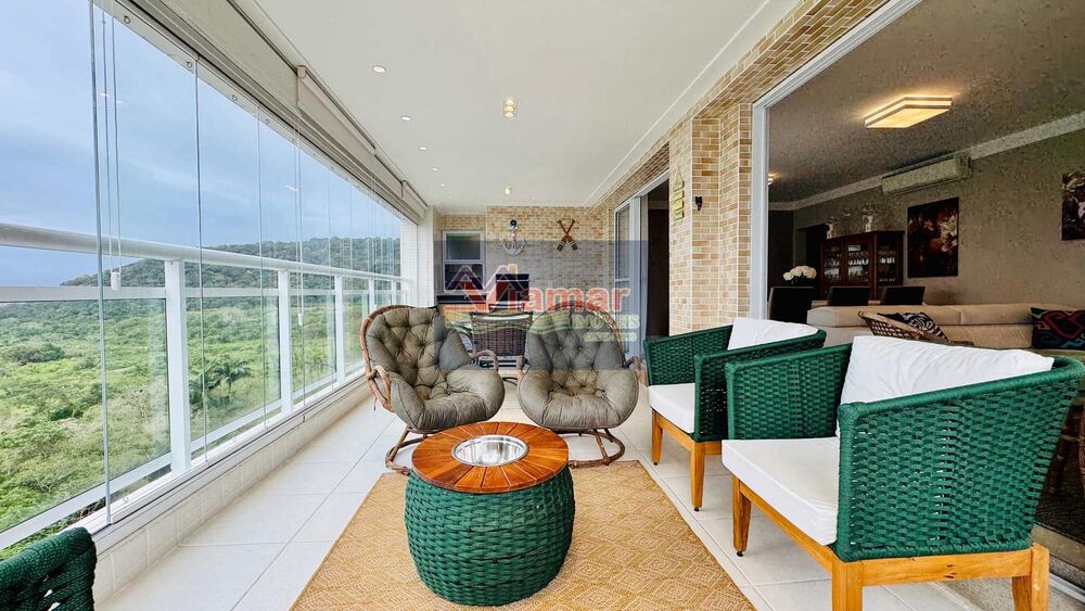 Apartamento, 3 quartos, 158 m² - Foto 1