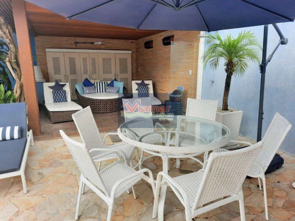 Casa, 6 quartos, 372 m² - Foto 2