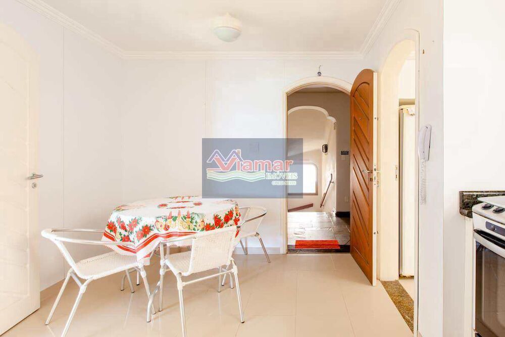 Apartamento, 3 quartos, 145 m² - Foto 1