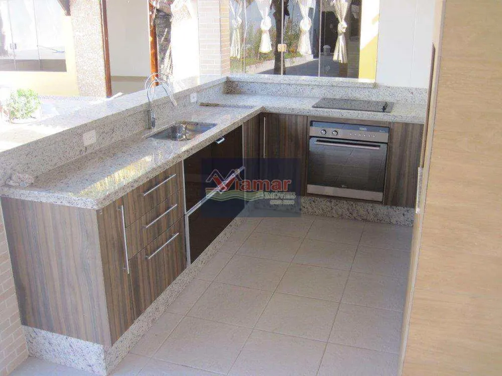 Casa, 5 quartos, 250 m² - Foto 9
