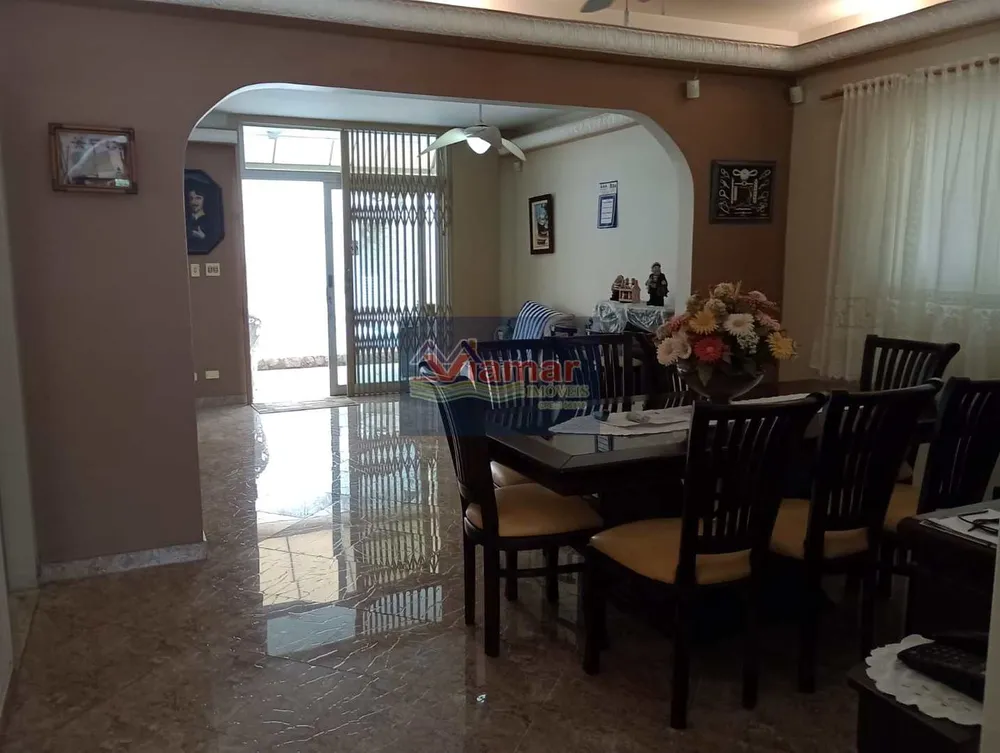 Casa, 4 quartos, 224 m² - Foto 4