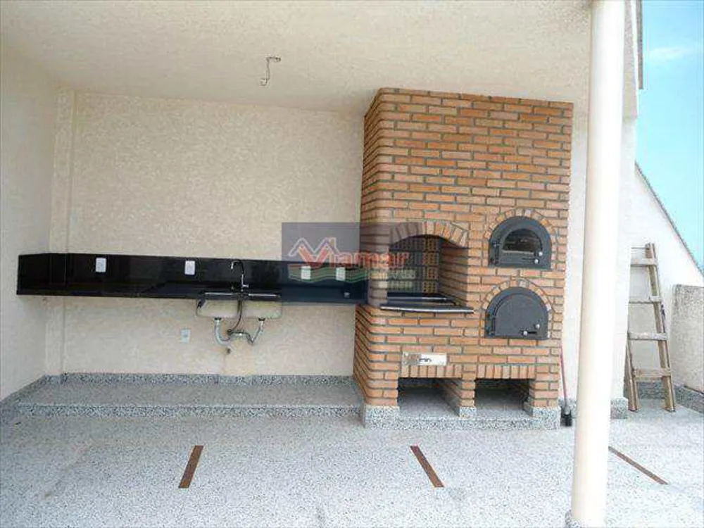 Cobertura, 3 quartos, 220 m² - Foto 1