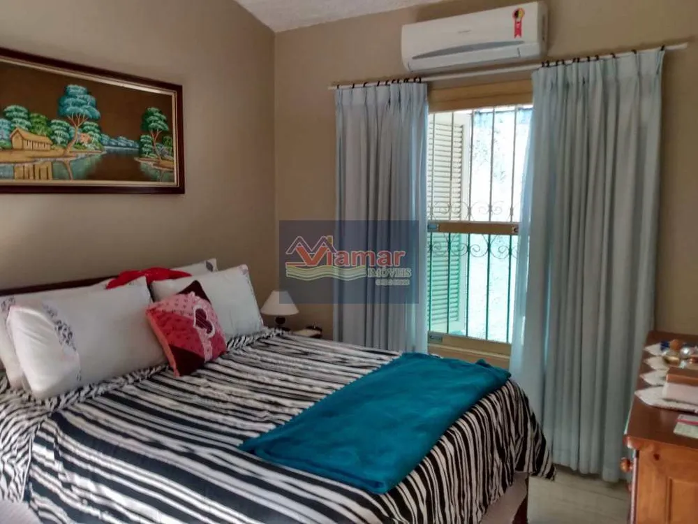 Casa, 4 quartos, 250 m² - Foto 14